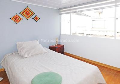 Casa de 5 alcobas en venta en Polo Club, Bogotá, 233 m² · foto 15 de 20