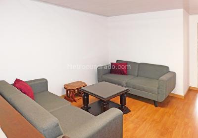 Casa de 5 alcobas en venta en Polo Club, Bogotá, 233 m² · foto 19 de 20