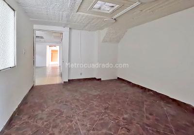 Casa de 5 alcobas en venta en Venecia, Bogotá, 418 m² · foto 4 de 20