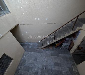 Casa de 5 alcobas en venta en Las Ferias, Bogotá, 276 m² · foto 20 de 20