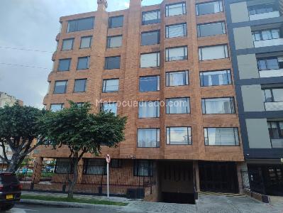 Apartamento de 5 alcobas en arriendo en Santa Barbara Central, Bogotá, 340 m² · foto 2 de 20