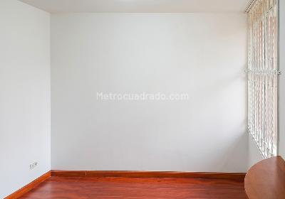 Apartamento en venta en Mazuren, Bogotá · foto 4 de 20