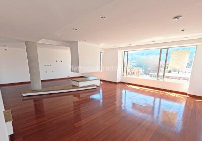 Apartamento en venta en Santa Barbara, Bogotá · foto 4 de 20
