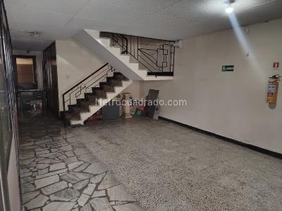 Casa en arriendo en Santa Isabel, Bogotá · foto 2 de 20