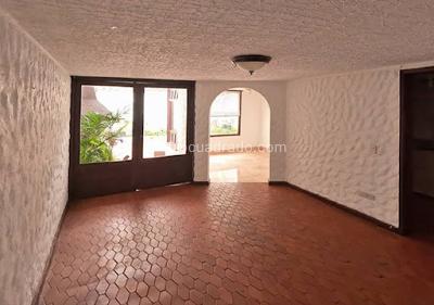 Casa de 4 alcobas en venta en Puente Largo, Bogotá, 269 m² · foto 11 de 20
