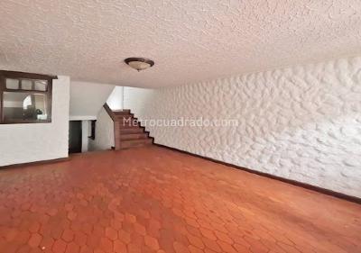 Casa de 4 alcobas en venta en Puente Largo, Bogotá, 269 m² · foto 15 de 20