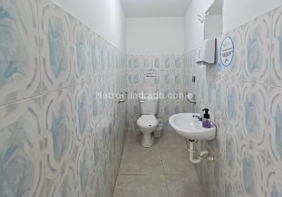 Casa de 5 alcobas en venta en Pontevedra, Bogotá, 297 m² · foto 8 de 20