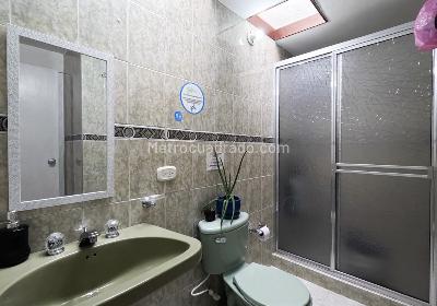 Casa de 5 alcobas en venta en Pontevedra, Bogotá, 297 m² · foto 18 de 20