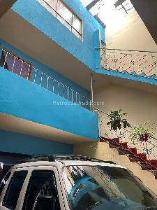 Casa de 5 alcobas en venta en Miraflores San Blas, Bogotá, 355 m² · foto 2 de 7