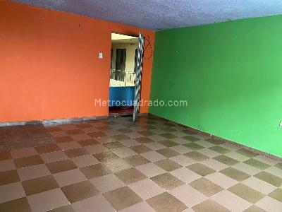 Casa de 5 alcobas en venta en Miraflores San Blas, Bogotá, 355 m² · foto 5 de 7