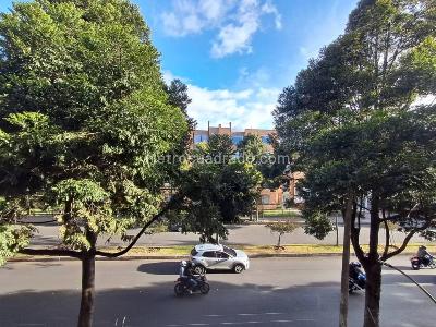 Apartamento en venta en Mazuren, Bogotá · foto 3 de 20