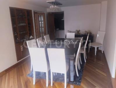 Apartamento de 4 alcobas en venta en Chico, Bogotá, 240 m² · foto 4 de 20