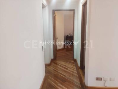 Apartamento de 4 alcobas en venta en Chico, Bogotá, 240 m² · foto 9 de 20
