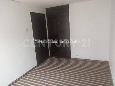 Apartamento de 3 alcobas en venta en Cataluna, Bogotá, 115 m² · foto 9 de 18