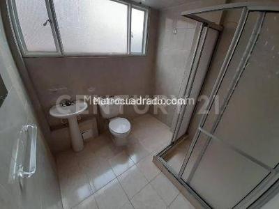 Apartamento de 3 alcobas en venta en Cataluna, Bogotá, 115 m² · foto 15 de 18