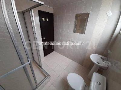 Apartamento de 3 alcobas en venta en Cataluna, Bogotá, 115 m² · foto 16 de 18