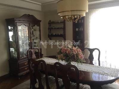 Apartamento de 4 alcobas en venta en Chico Navarra, Bogotá, 295 m² · foto 7 de 20