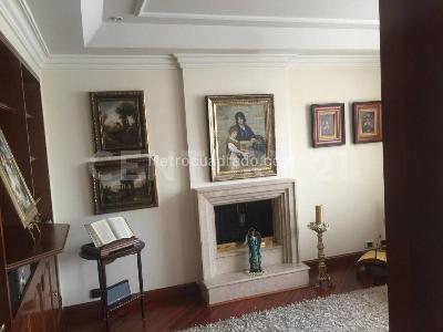 Apartamento de 4 alcobas en venta en Chico Navarra, Bogotá, 295 m² · foto 10 de 20