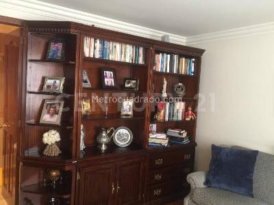 Apartamento de 4 alcobas en venta en Chico Navarra, Bogotá, 295 m² · foto 17 de 20