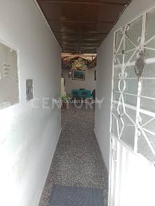 Casa de 5 alcobas en venta en Centro, Funza, 220 m² · foto 2 de 19