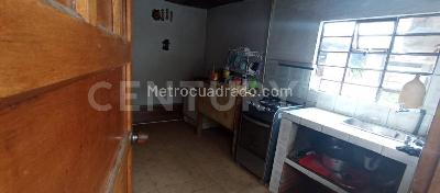 Casa de 5 alcobas en venta en Centro, Funza, 220 m² · foto 11 de 19