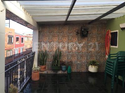 Casa de 3 alcobas en venta en Villa Paola, Funza, 230 m² · foto 15 de 19