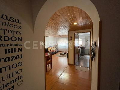 Apartamento en venta en Los Cedritos, Bogotá · foto 2 de 17