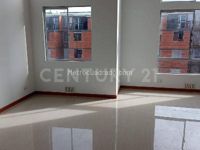 Apartamento de 3 alcobas en venta en El Hato, Funza, 94 m² · foto 13 de 20