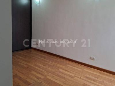 Apartamento de 3 alcobas en venta en El Hato, Funza, 94 m² · foto 18 de 20