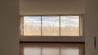Apartamento de 3 alcobas en venta en El Castillo, Bogotá, 220 m² · foto 6 de 20