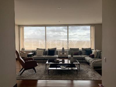 Apartamento de 3 alcobas en venta en El Castillo, Bogotá, 220 m² · foto 20 de 20