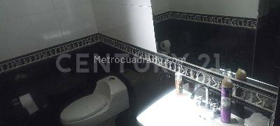 Casa de 5 alcobas en venta en El Polo, Bogotá, 240 m² · foto 12 de 15