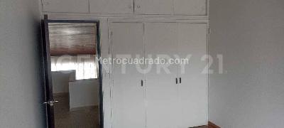 Casa de 5 alcobas en venta en El Polo, Bogotá, 240 m² · foto 13 de 15
