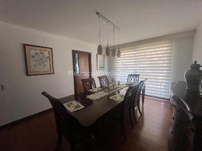 Apartamento en arriendo en Chico Reservado, Bogotá · foto 4 de 18