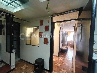 Casa de 5 alcobas en venta en Provivienda, Funza, 76 m² · foto 9 de 20