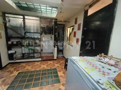 Casa de 5 alcobas en venta en Provivienda, Funza, 76 m² · foto 10 de 20