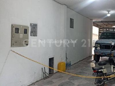 Casa de 5 alcobas en venta en Pinar De Suba, Bogotá, 460 m² · foto 12 de 16
