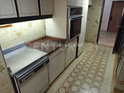 Apartamento de 3 alcobas en venta en Chico, Bogotá, 240 m² · foto 4 de 20