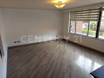 Apartamento de 3 alcobas en venta en Chico, Bogotá, 240 m² · foto 9 de 20