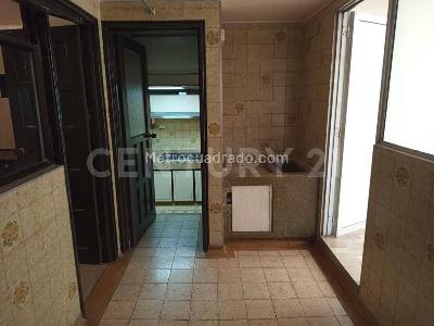 Apartamento de 3 alcobas en venta en Chico, Bogotá, 240 m² · foto 14 de 20
