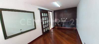 Casa de 4 alcobas en venta en Santa Paula, Bogotá, 285 m² · foto 5 de 20