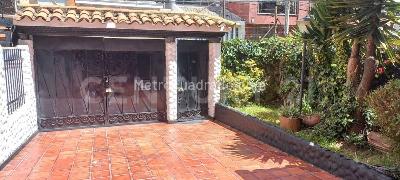Casa de 4 alcobas en venta en Santa Paula, Bogotá, 285 m² · foto 13 de 20