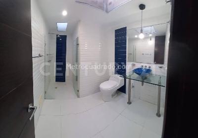 Casa de 4 alcobas en venta en Santa Paula, Bogotá, 285 m² · foto 16 de 20