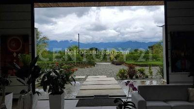 Casa de 3 alcobas en venta en Armenia, Armenia, 360 m² · foto 6 de 15