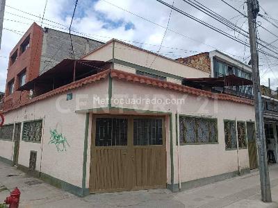 Casa de 5 alcobas en venta en Villa Claudia, Bogotá, 191 m² · foto 2 de 17