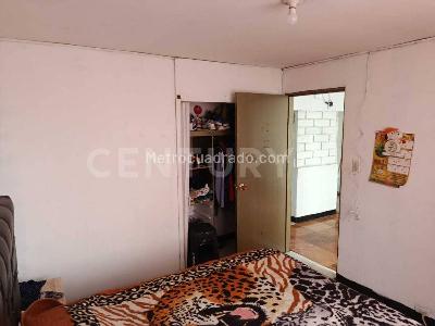 Casa de 5 alcobas en venta en Villa Claudia, Bogotá, 191 m² · foto 4 de 17