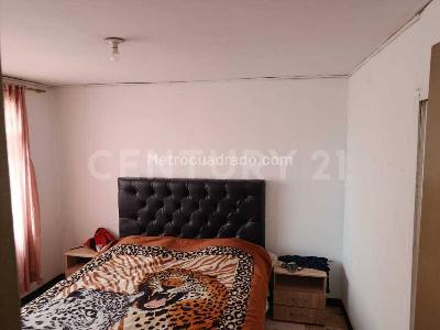 Casa de 5 alcobas en venta en Villa Claudia, Bogotá, 191 m² · foto 5 de 17