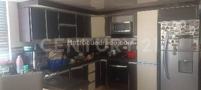 Casa de 5 alcobas en venta en Suba Gaitana, Bogotá, 400 m² · foto 2 de 13