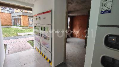 Apartamento de 2 alcobas en venta en Mosquera (Novaterra), Mosquera, 57 m² · foto 2 de 20