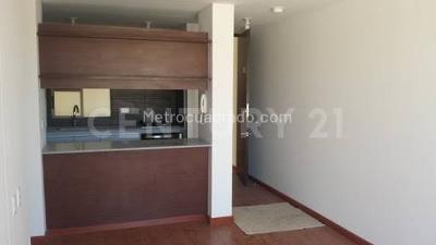 Apartamento de 3 alcobas en arriendo en Colina Gilmar, Bogotá, 67 m² · foto 2 de 20